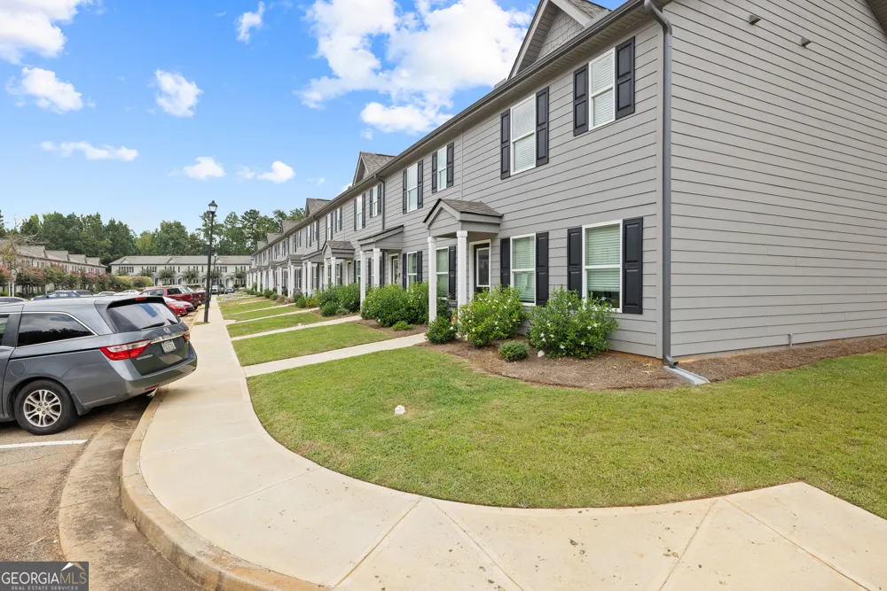 100 Lena LN Eatonton, GA 31024