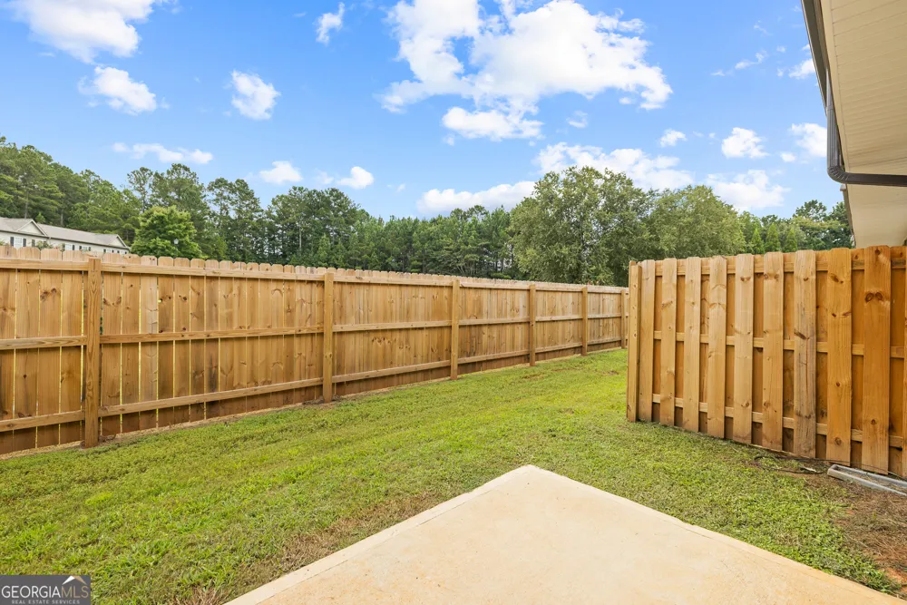 100 Lena LN Eatonton, GA 31024