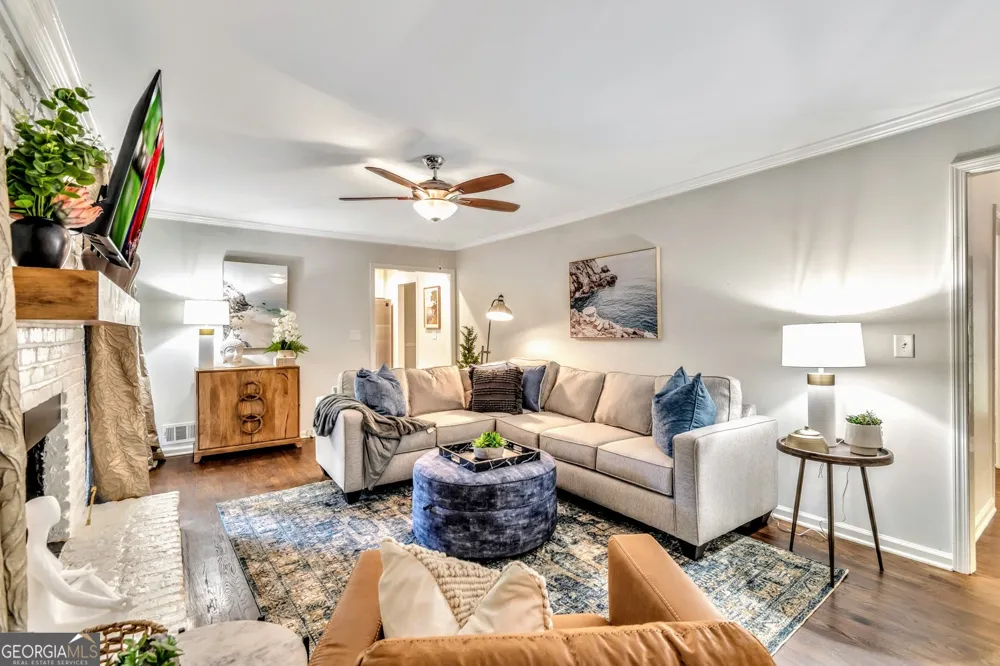 1897 Mount Vernon RD Dunwoody, GA 30338
