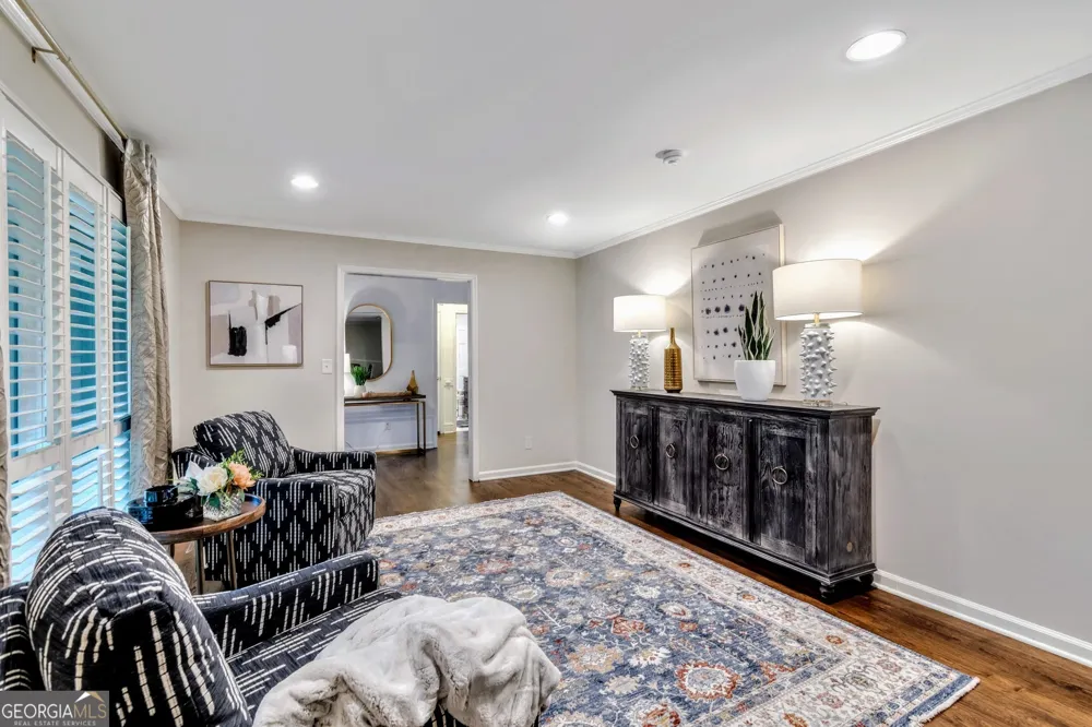 1897 Mount Vernon RD Dunwoody, GA 30338
