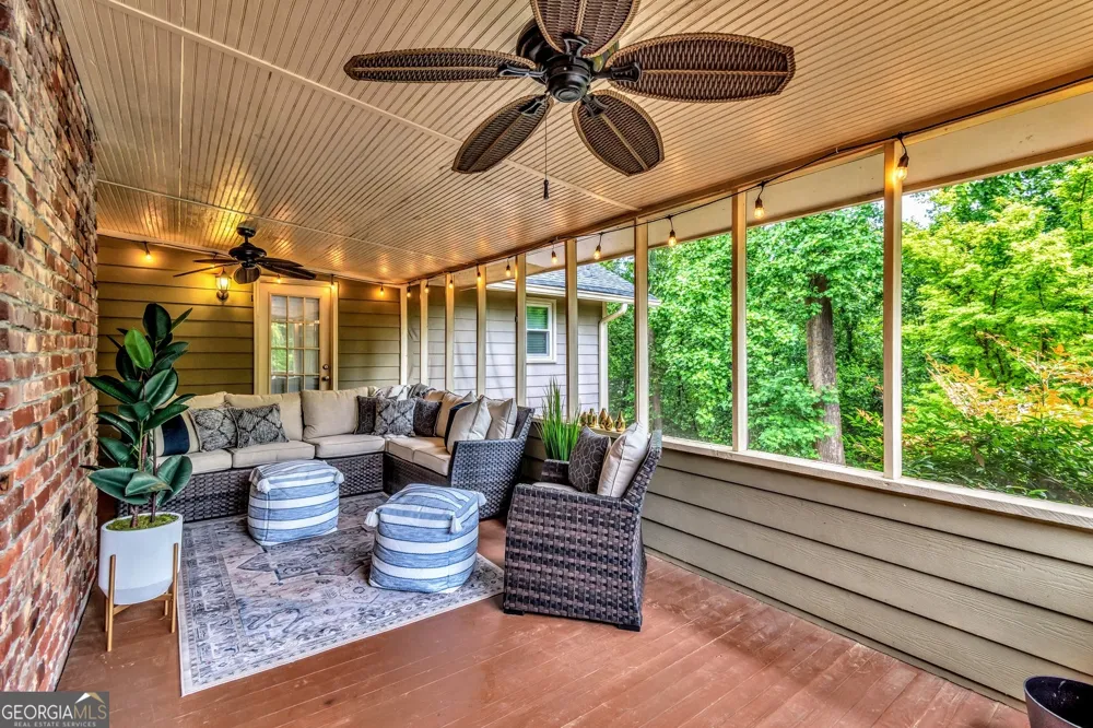 1897 Mount Vernon RD Dunwoody, GA 30338