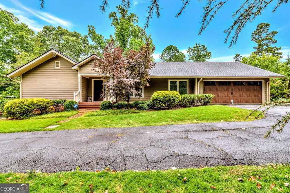 1897 Mount Vernon RD Dunwoody, GA 30338
