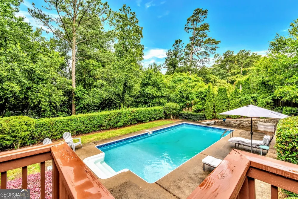 1897 Mount Vernon RD Dunwoody, GA 30338