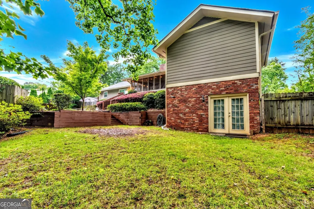 1897 Mount Vernon RD Dunwoody, GA 30338