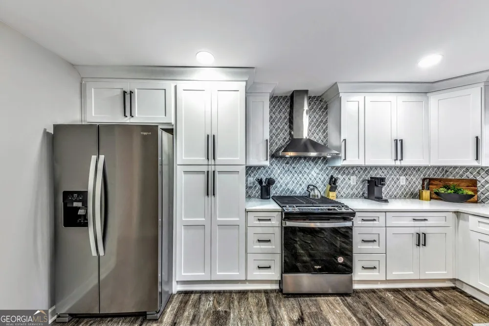 6230 Love ST Austell, GA 30168