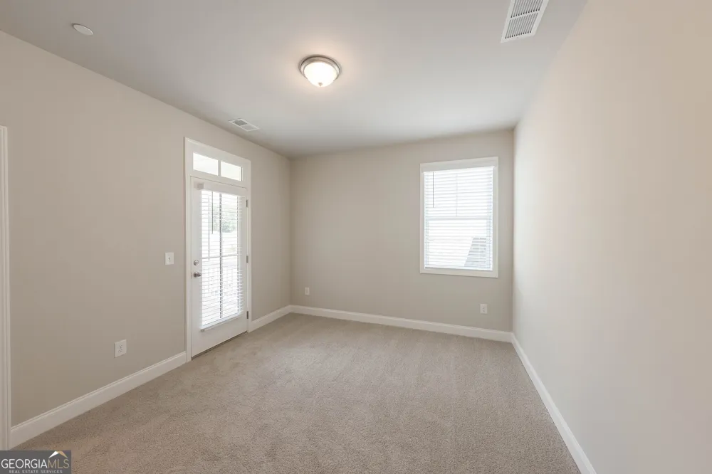5635 Meadowstone Walk Kennesaw, GA 30152