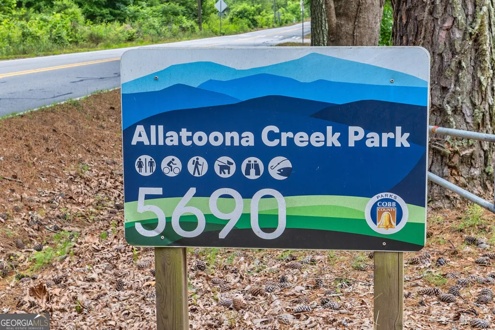 5635 Meadowstone Walk Kennesaw, GA 30152