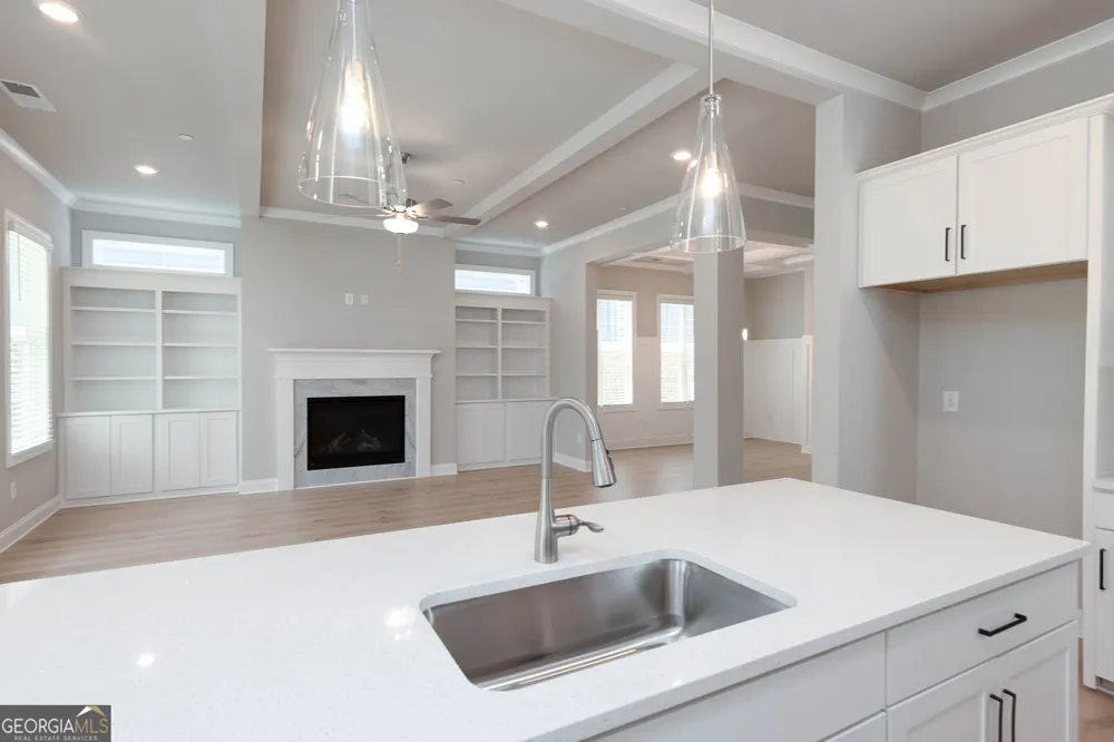 5635 Meadowstone Walk Kennesaw, GA 30152