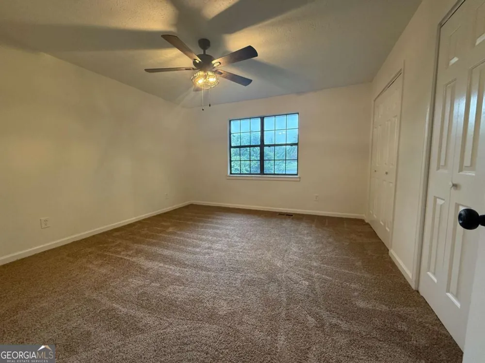 291 W Johnson ST Hartwell, GA 30643