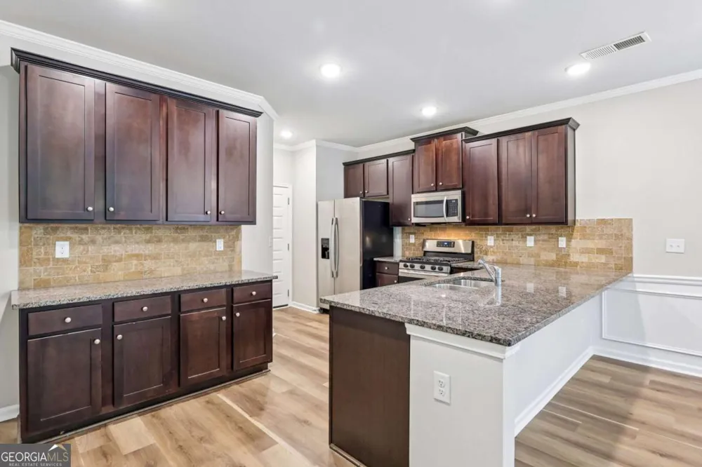 2523 Shetley Creek DR Norcross, GA 30071
