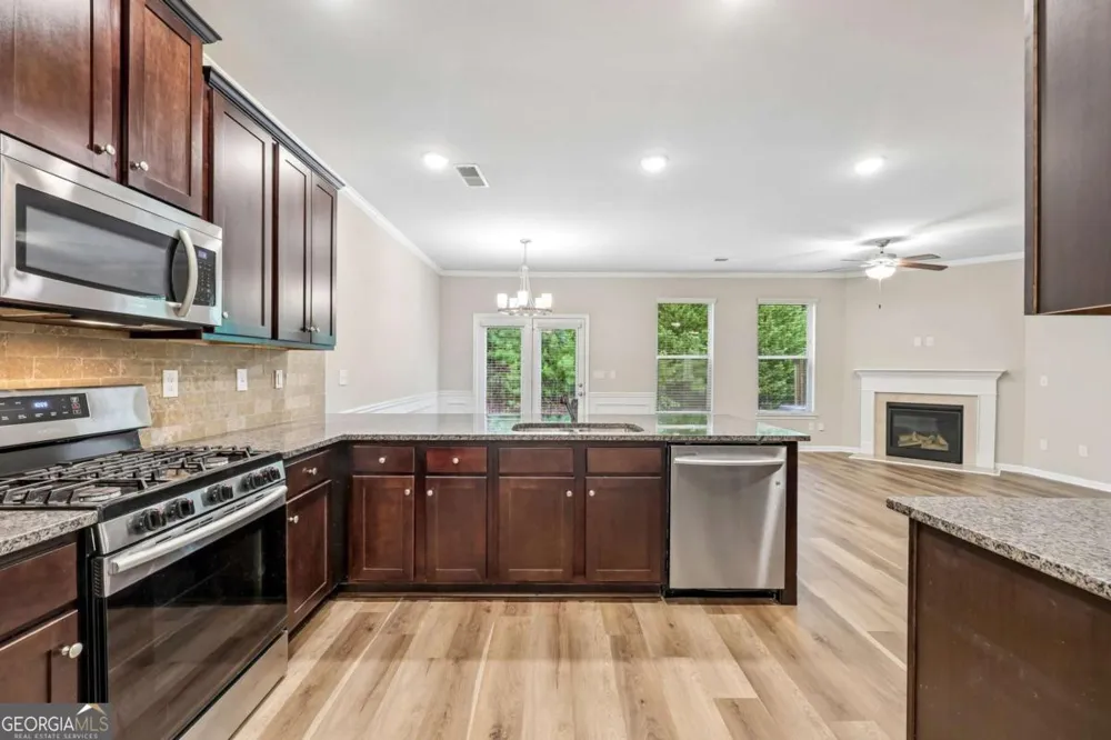 2523 Shetley Creek DR Norcross, GA 30071