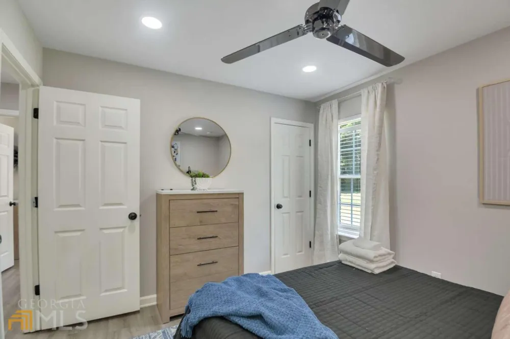 1748 Spring RD Austell, GA 30106