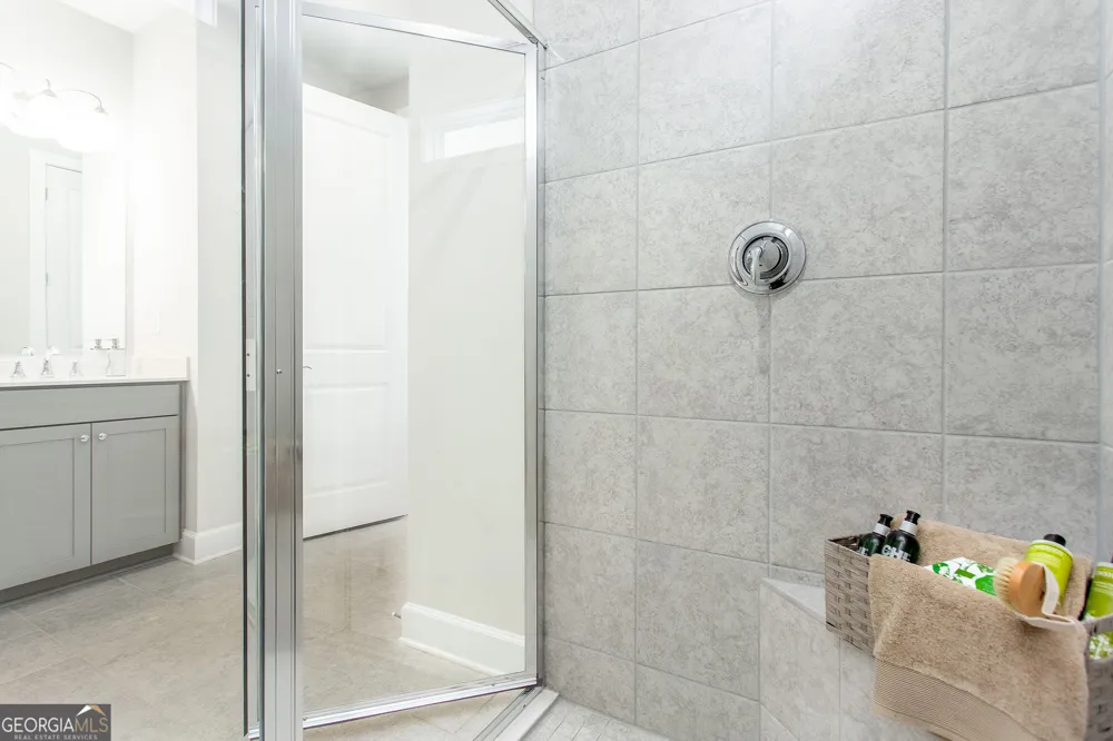 168 Warren WAY Hoschton, GA 30548