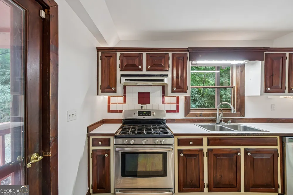 152 River DR Dahlonega, GA 30533