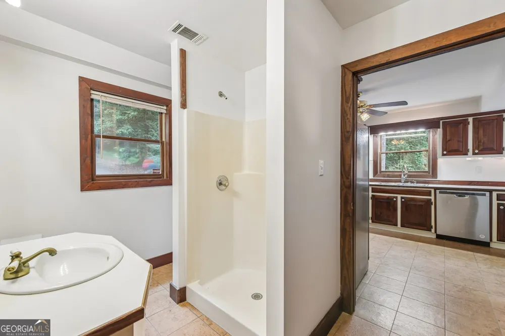 152 River DR Dahlonega, GA 30533