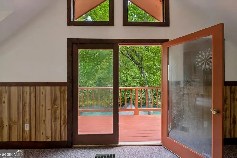 152 River DR Dahlonega, GA 30533