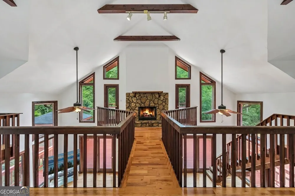 152 River DR Dahlonega, GA 30533
