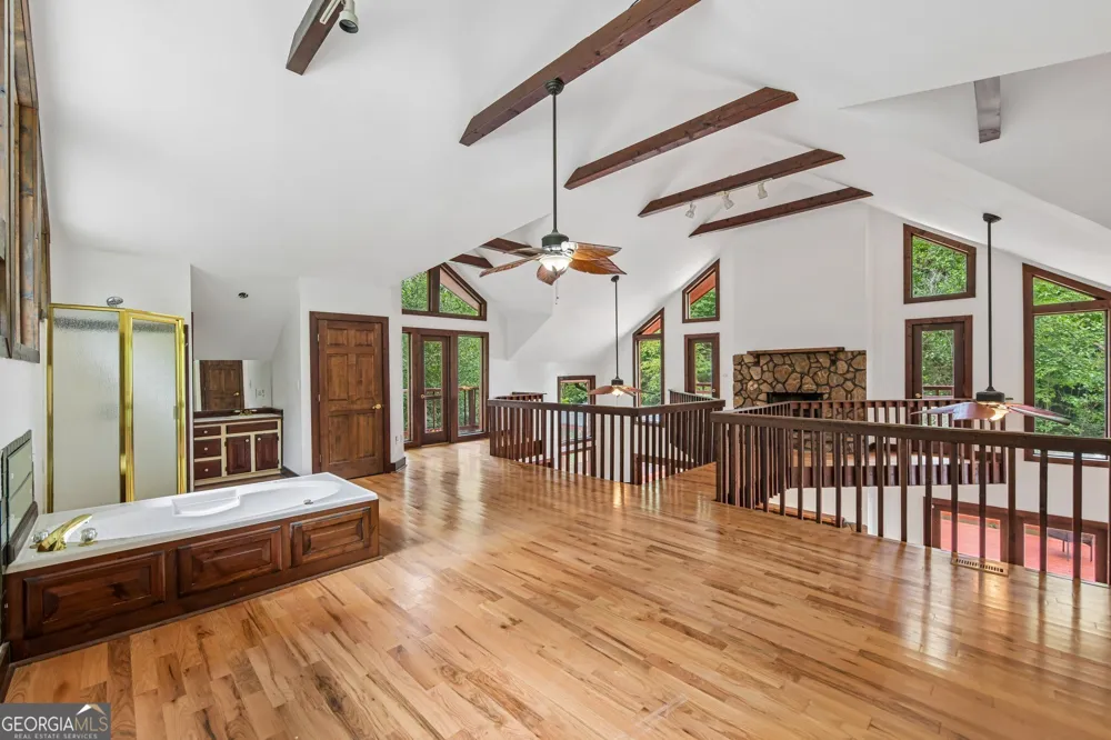 152 River DR Dahlonega, GA 30533