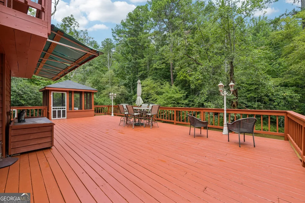 152 River DR Dahlonega, GA 30533