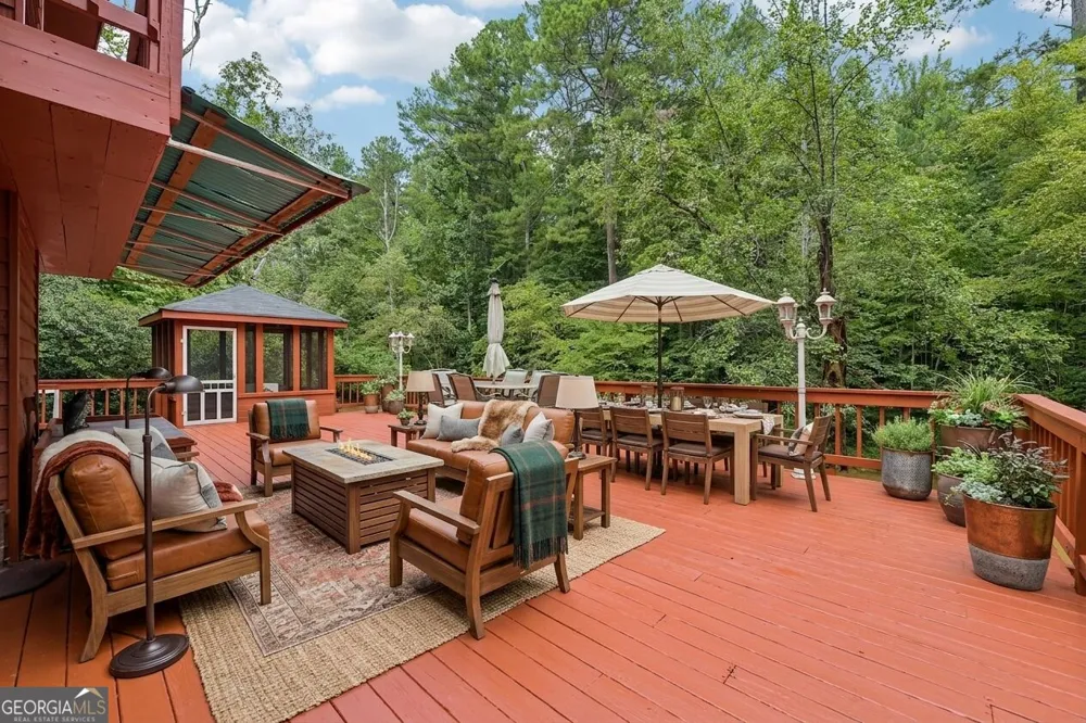 152 River DR Dahlonega, GA 30533