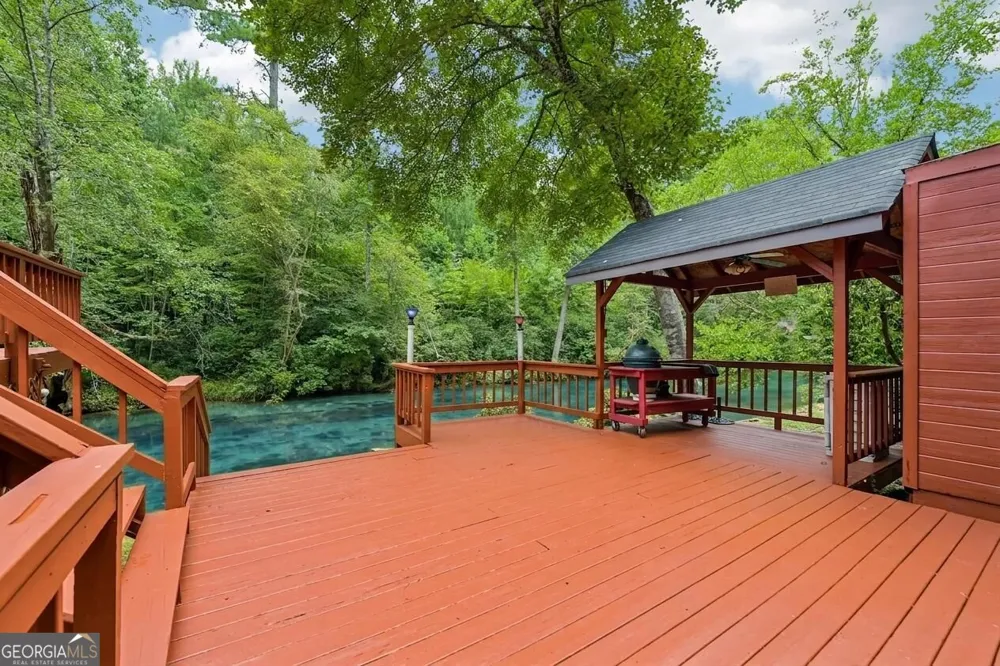 152 River DR Dahlonega, GA 30533