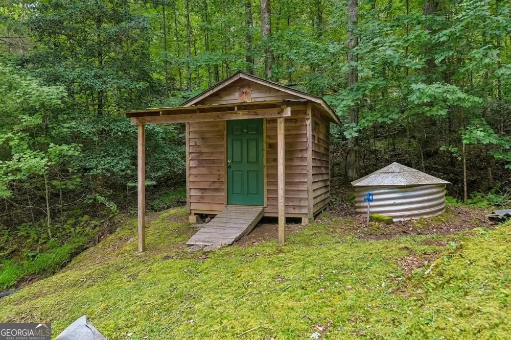 152 River DR Dahlonega, GA 30533