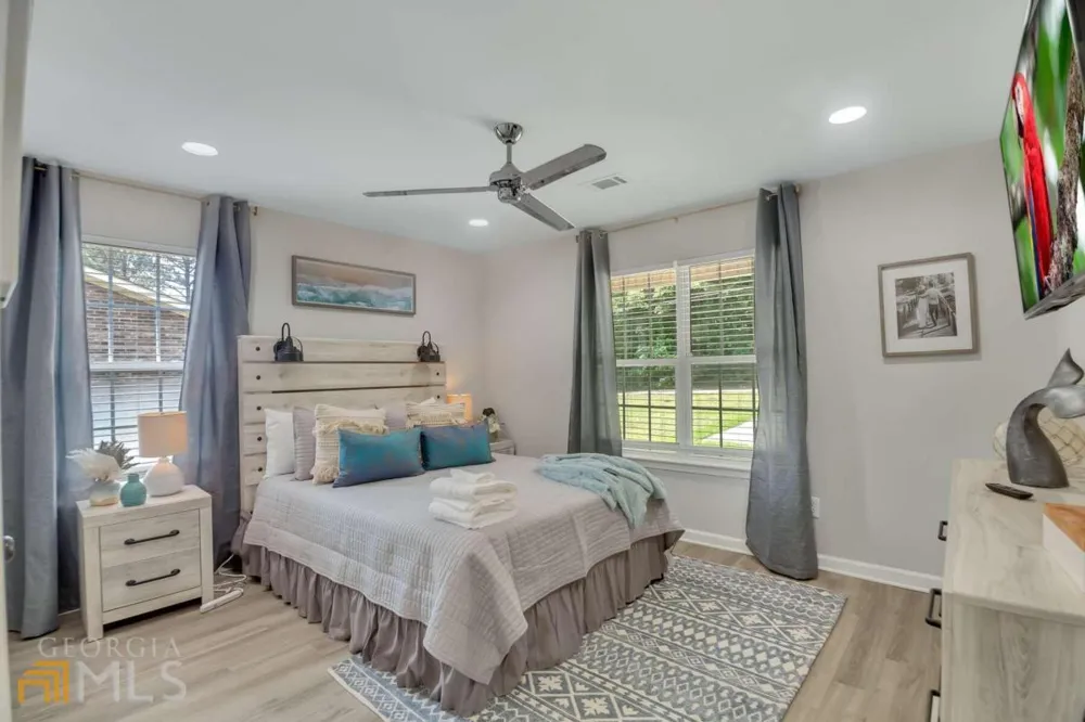 5551 Davis DR Austell, GA 30106