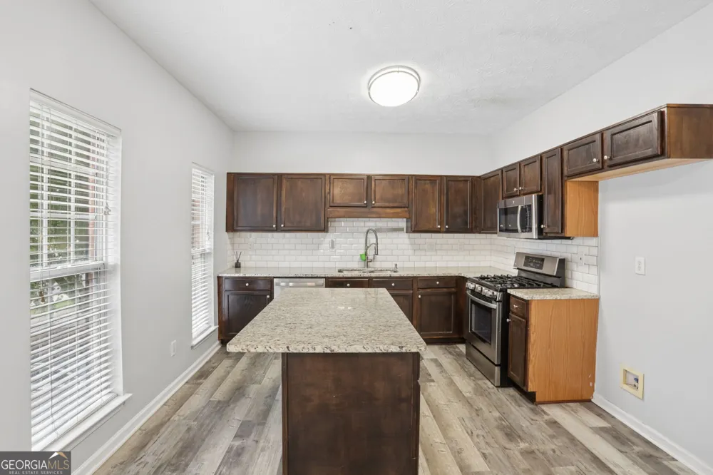 5338 Pinnacle Peak LN Norcross, GA 30071