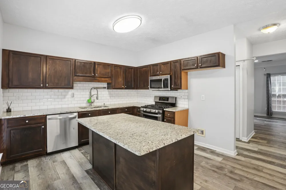 5338 Pinnacle Peak LN Norcross, GA 30071