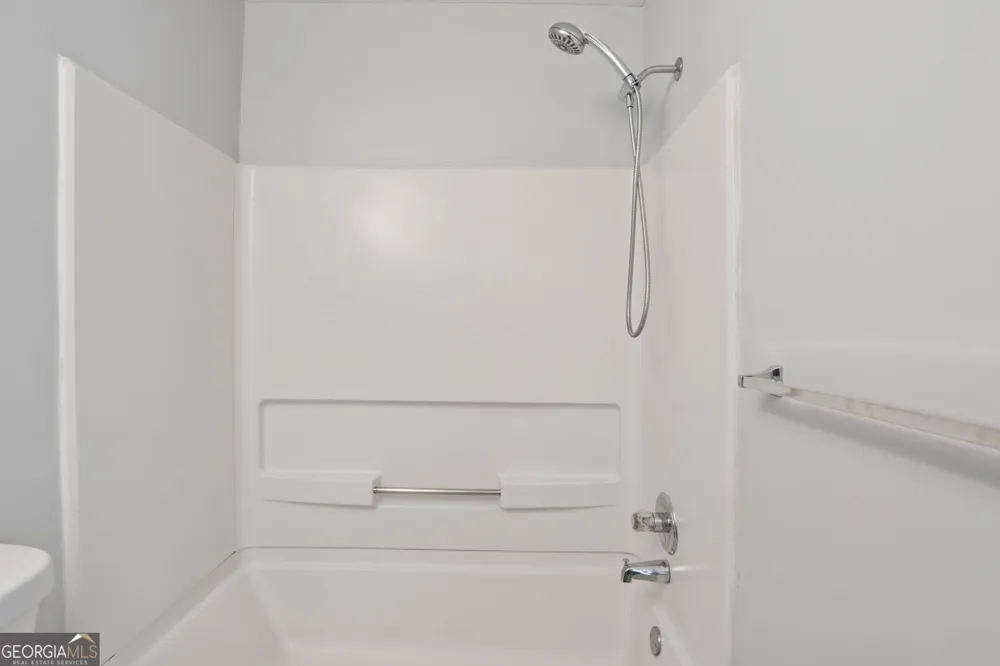 5338 Pinnacle Peak LN Norcross, GA 30071