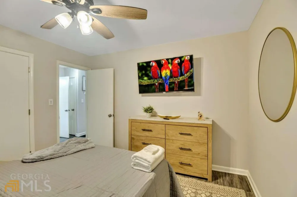 50 Oak ST Hiram, GA 30141
