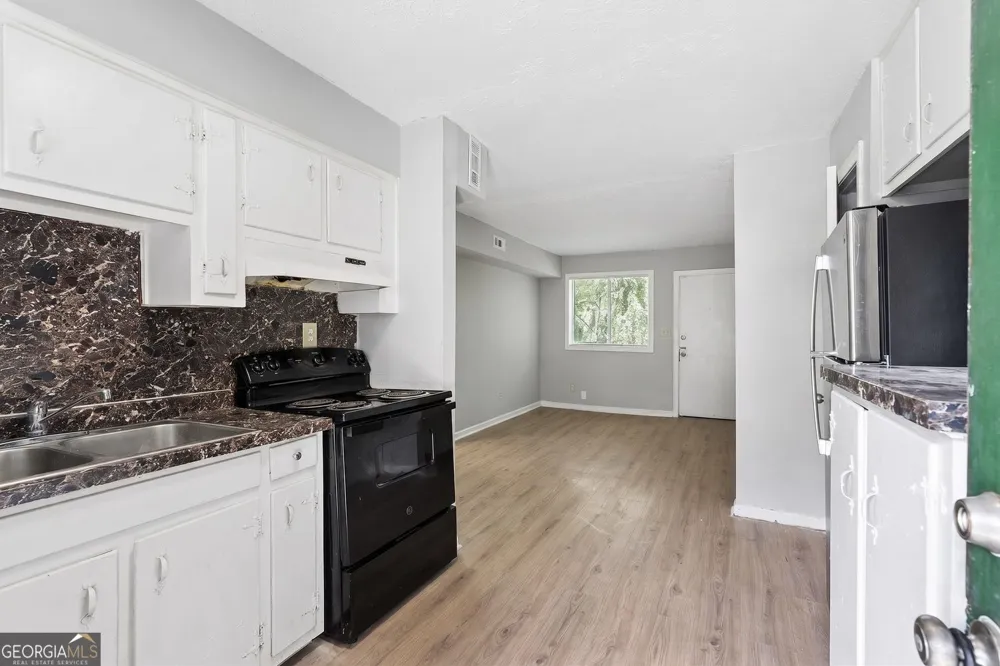 4855 College ST Forest Park, GA 30297