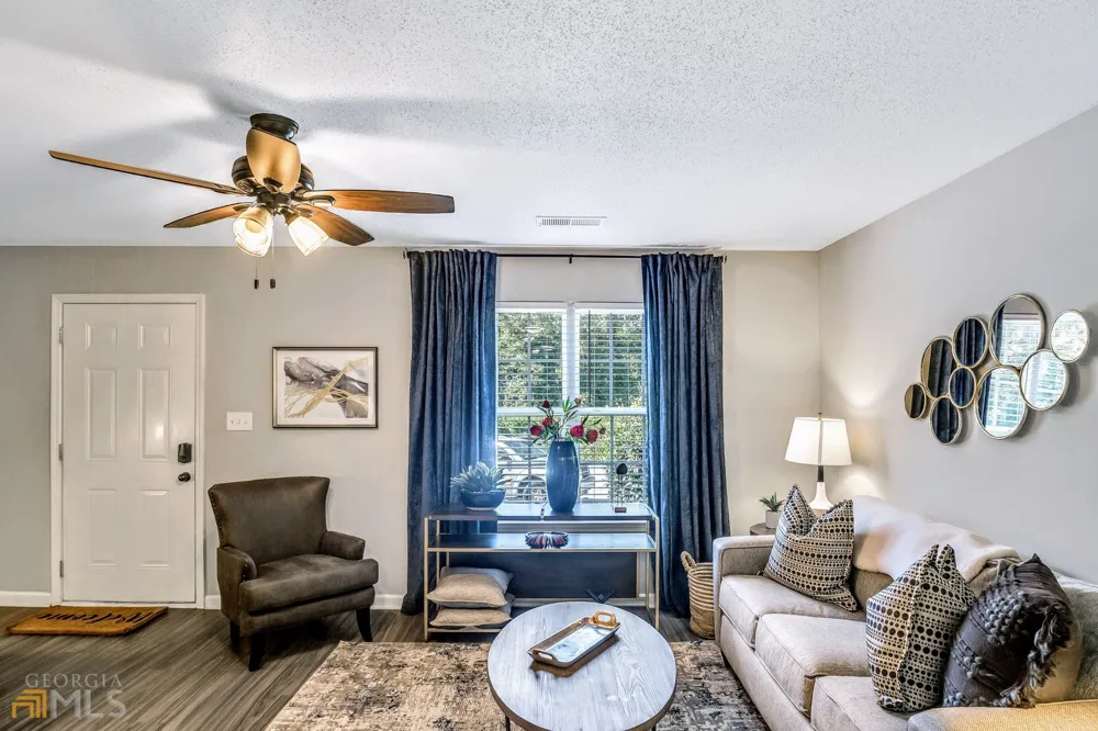 7269 Crestside DR Austell, GA 30168