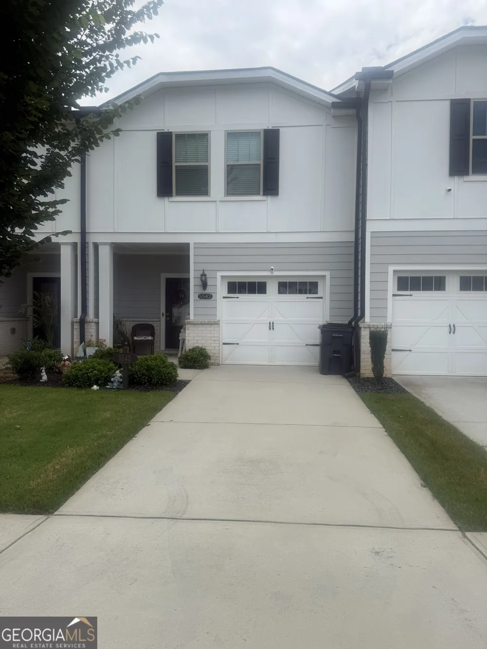 5542 Plain Field LN Lilburn, GA 30047
