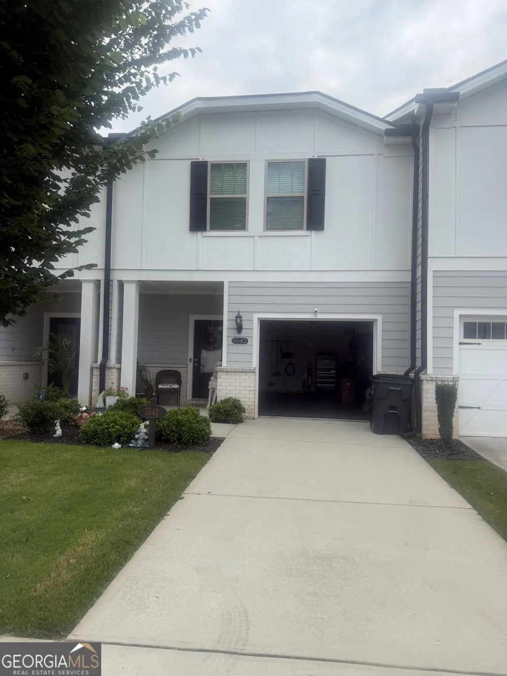 5542 Plain Field LN Lilburn, GA 30047