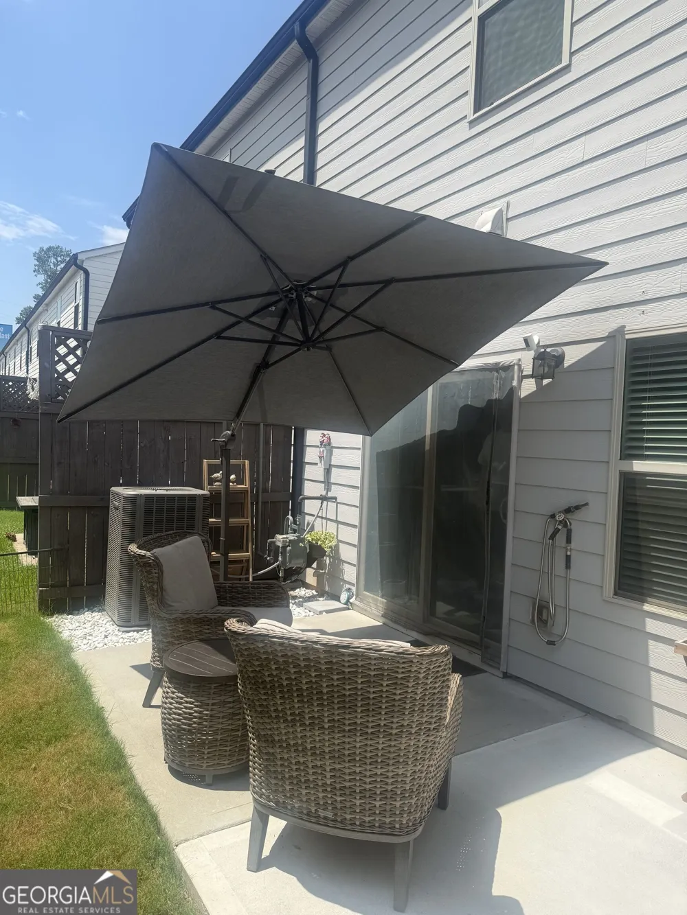 5542 Plain Field LN Lilburn, GA 30047