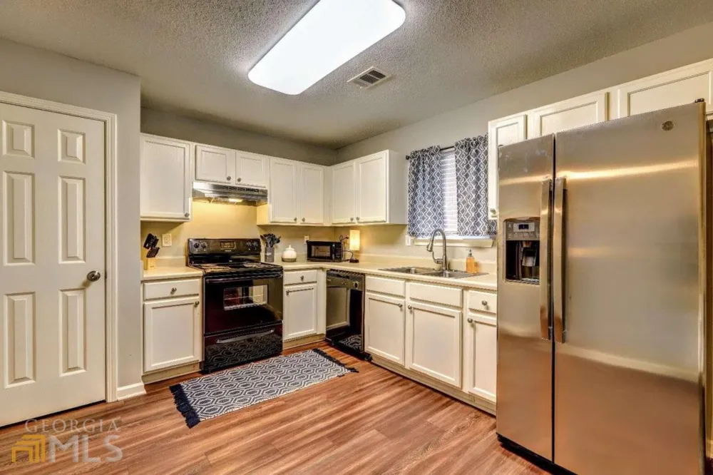 7271 Crestside DR Austell, GA 30168