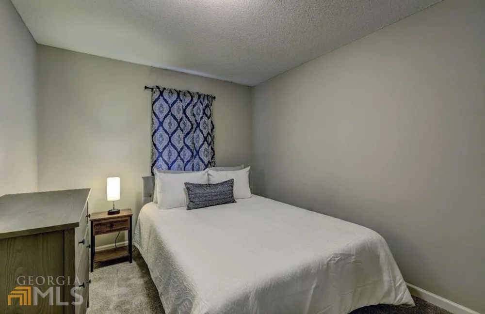7271 Crestside DR Austell, GA 30168