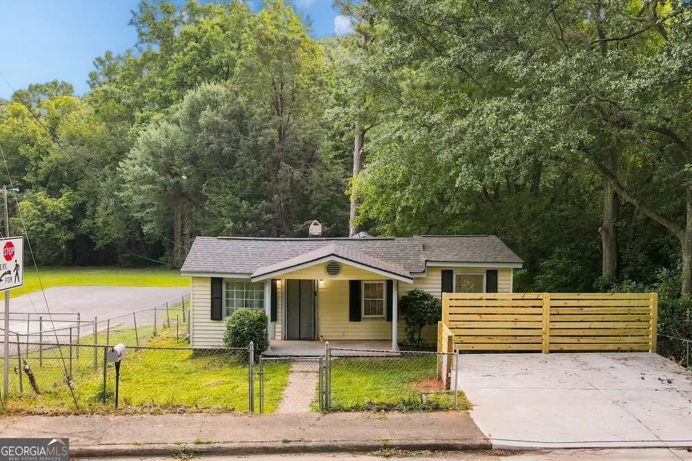 293 E Carver DR Athens, GA 30601