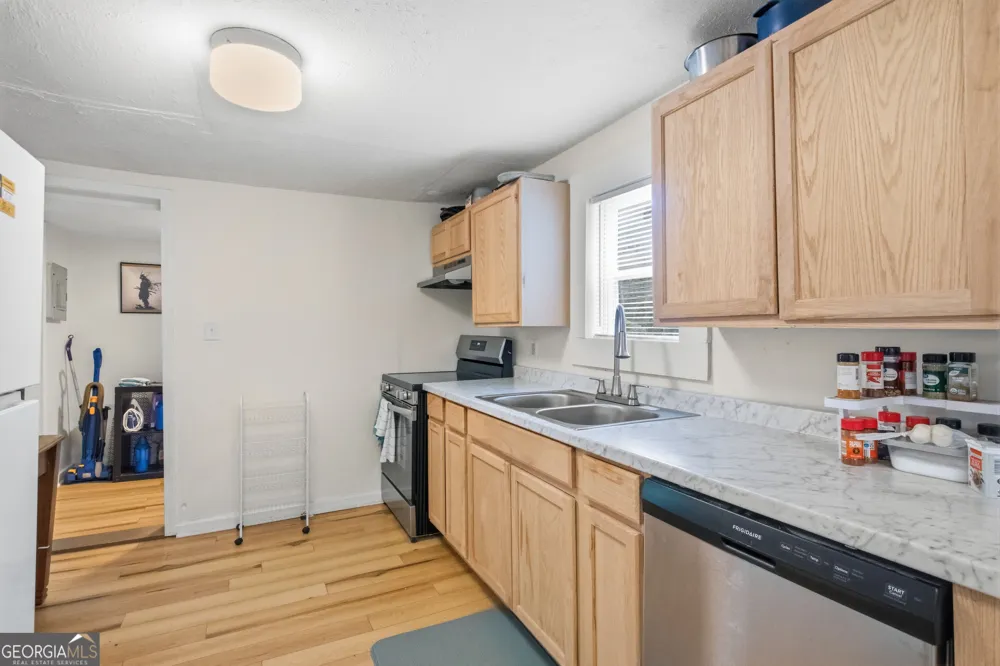 293 E Carver DR Athens, GA 30601