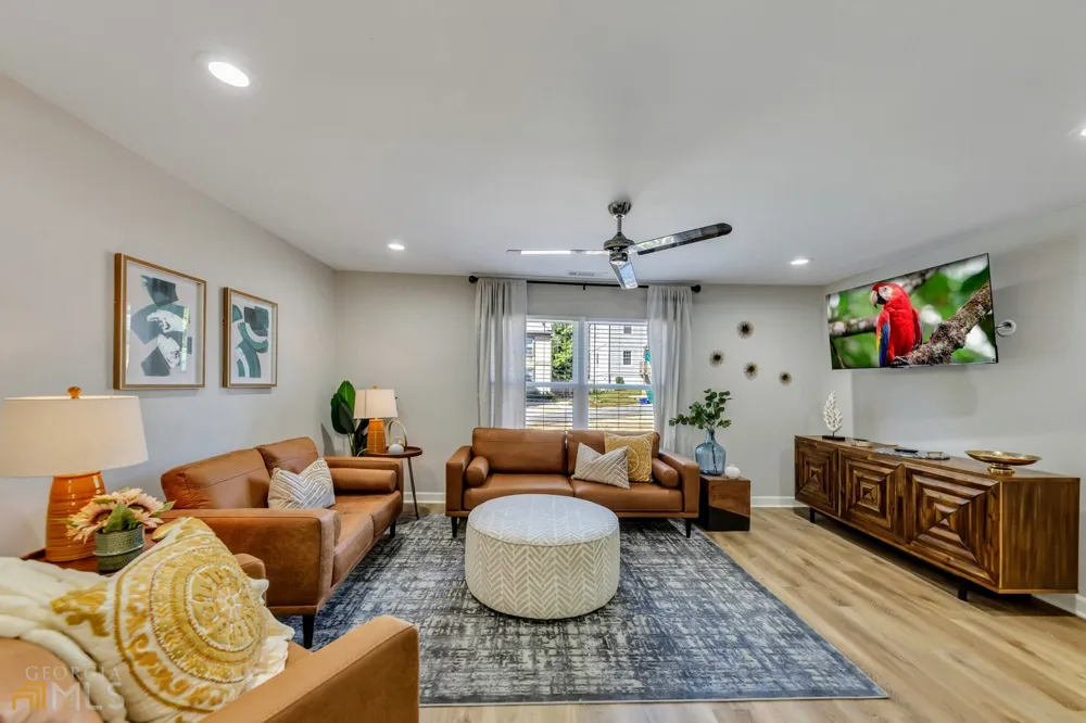 1018 Falling Valley CT SE Smyrna, GA 30080