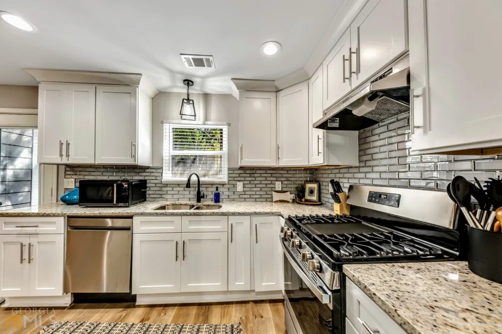 1018 Falling Valley CT SE Smyrna, GA 30080