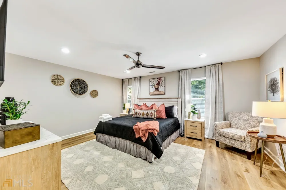 1018 Falling Valley CT SE Smyrna, GA 30080