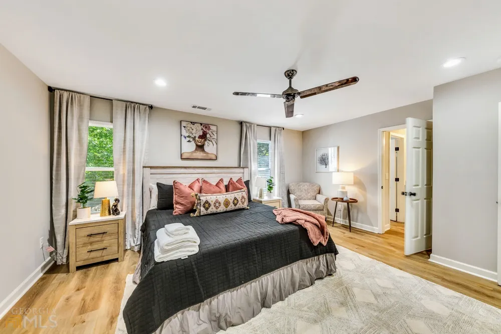 1018 Falling Valley CT SE Smyrna, GA 30080