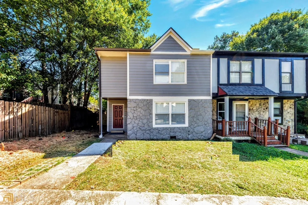 1018 Falling Valley CT SE Smyrna, GA 30080