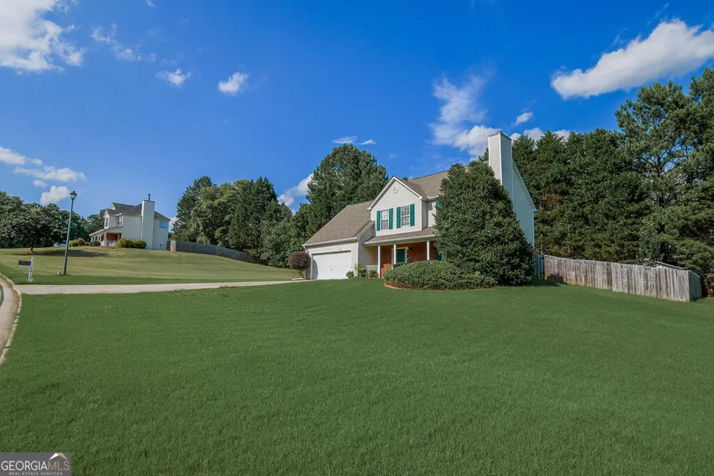 1815 Alcovy River DR Dacula, GA 30019