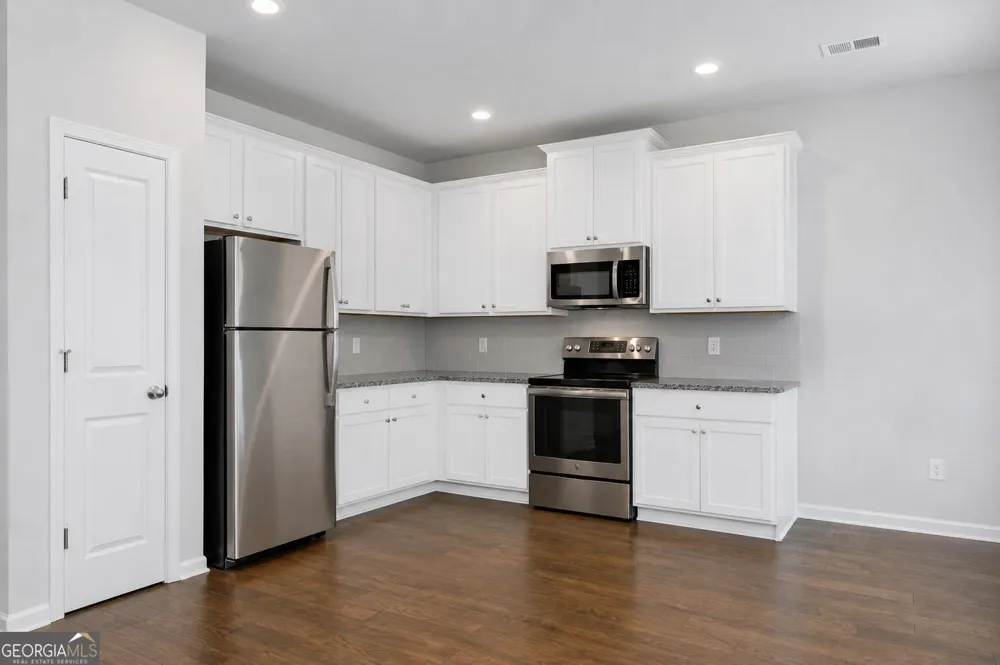 3370 Highbury WAY Lithonia, GA 30038