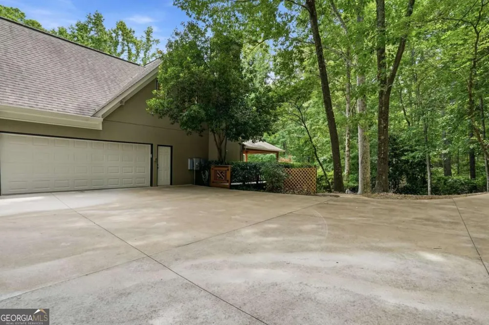 12880 Bucksport DR Roswell, GA 30075