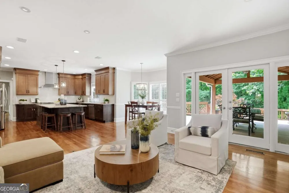 12880 Bucksport DR Roswell, GA 30075