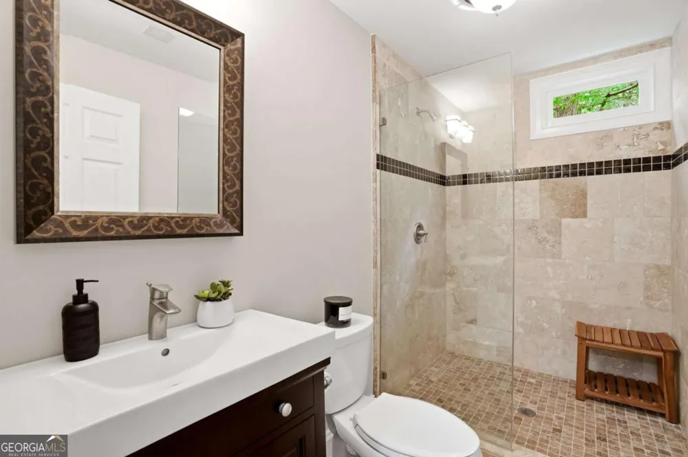 12880 Bucksport DR Roswell, GA 30075